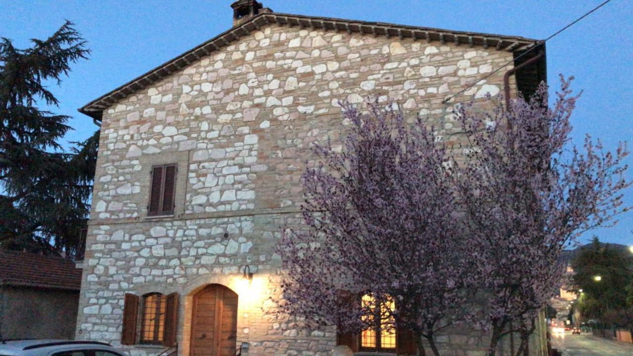 La Casa Delle Sirene Hotel Assisi Luaran gambar