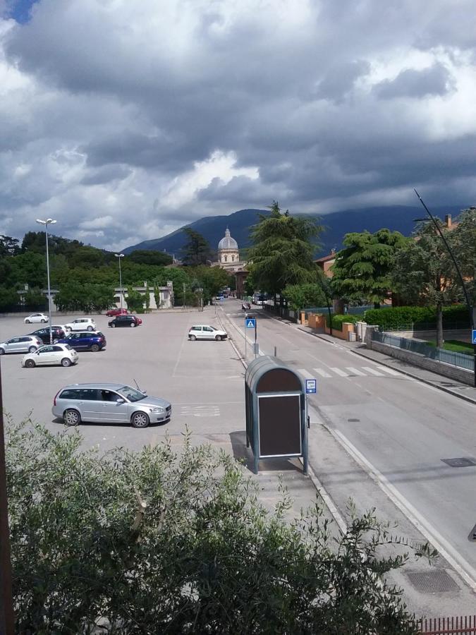 La Casa Delle Sirene Hotel Assisi Luaran gambar